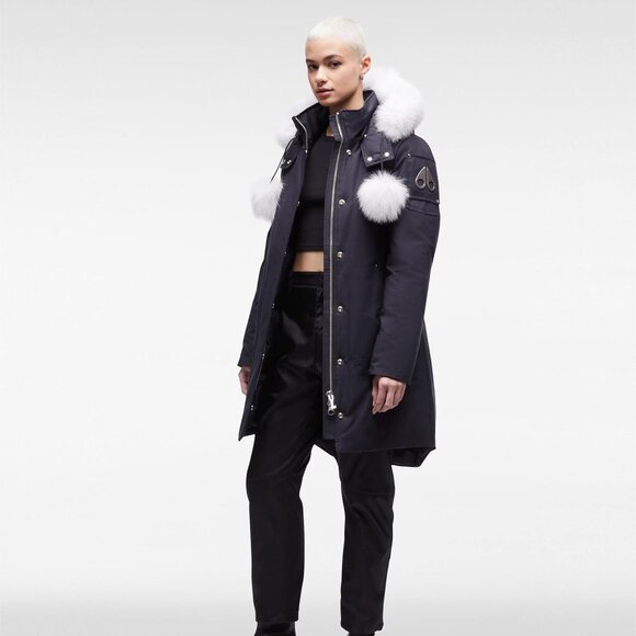 Moose Knuckles Women's Stirling Parka - Picture 4 of 13